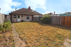 BEAUMONT AVENUE- click for photo gallery